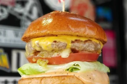 Yasuda Burgerのハンバーガー